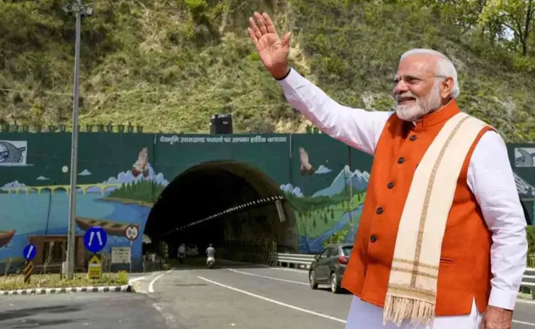 Prime Minister Narendra Modi inaugurates the Delhi-Dehradun Expressway