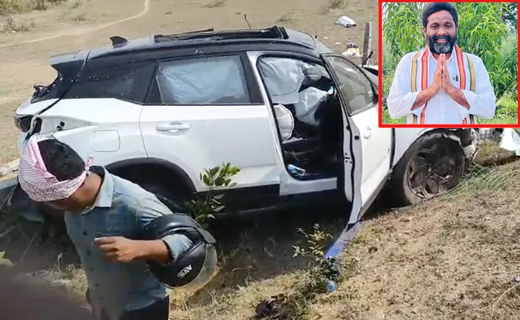 రోడ్డు ప్రమాదంలో ఖమ్మం కాంగ్రెస్‌ నేత మృతి