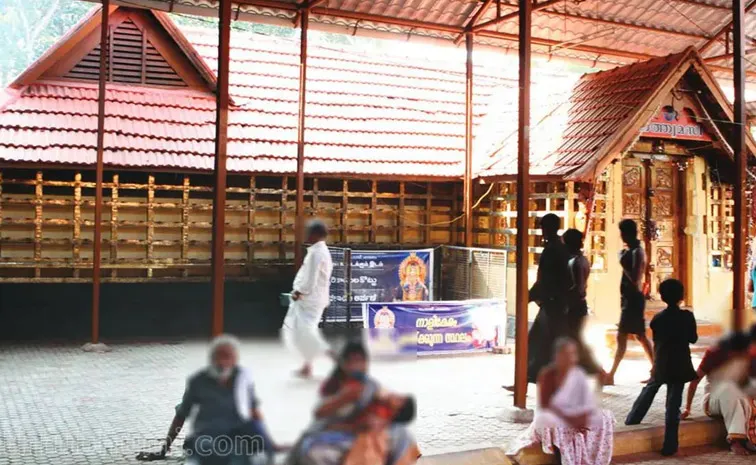 రాజవంశీకుడినని నమ్మించి.. పొద్దున్నే భక్తులకు షాక్!