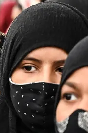 Bindi Ban Hijab Allowance Lenskart Sparks Social Media Firestorm