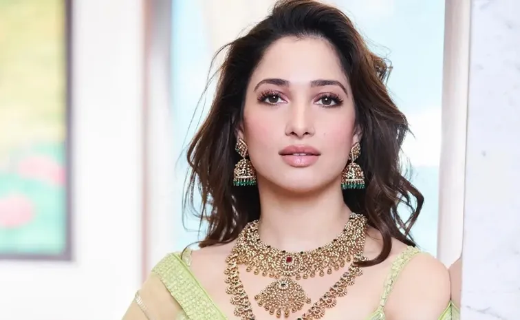 Madras High court Dismisses Tamannaah Bhatia one Crore Compensation