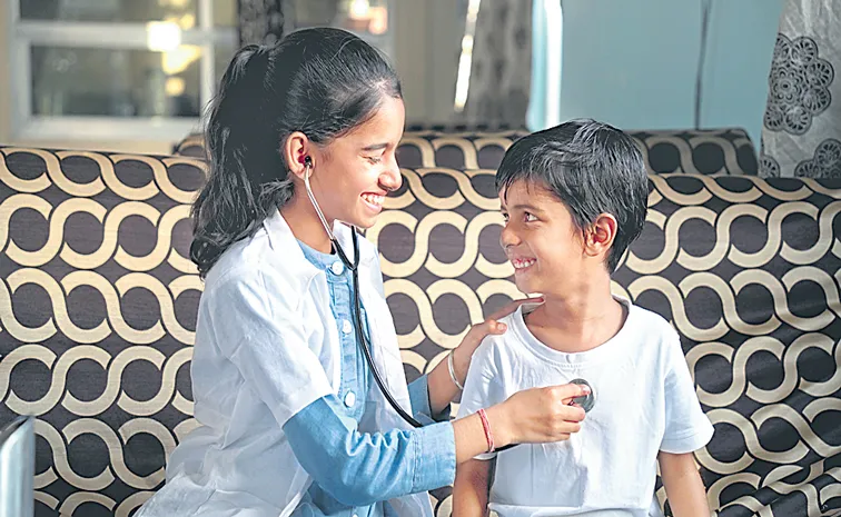 Helping Kids Stay Safe, Healthy During Summer Break