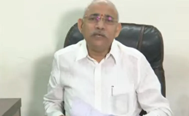 ‘బుచ్చయ్య చౌదరి మతి గతి తప్పి మాట్లాడుతున్నారు’