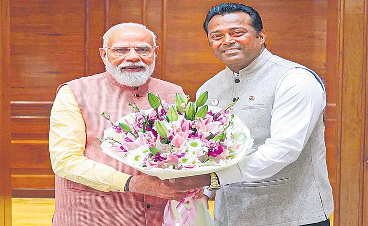 ప్రధానిని కలిసిన పేస్‌