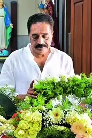 Prakash Raj: Who am I to deny my mother wish to be buried according to her belief10