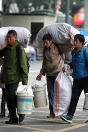 China Migrant Workforce in Reverse Sparks Structural Crisis