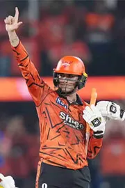 SRH Beat Delhi Capitals By 47 Runs Hat-trick Win In Home Ground