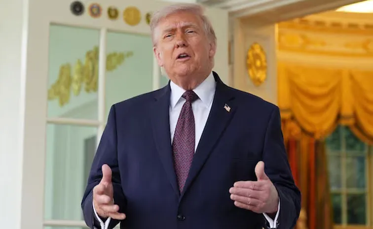 US President Donald Trump extends Iran ceasefire After Request From Pakistan