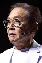 Robert Kiyosaki Warning The World is Nuts Glad I Have an EV