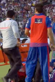 DC vs PBKS: Lungi Ngidi Badly Injured Ambulance Enter Stadium