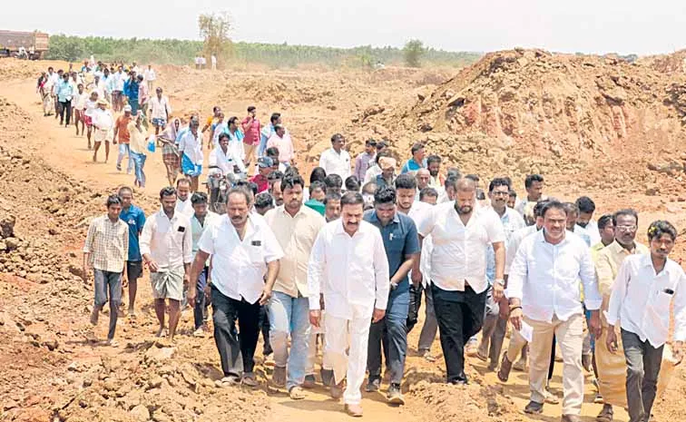 Gravel mining was carried out at the instigation of Somireddy
