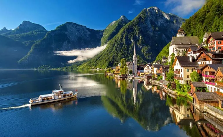  Hallstatt Austria A Guide to Austria's Fairytale Lake Town