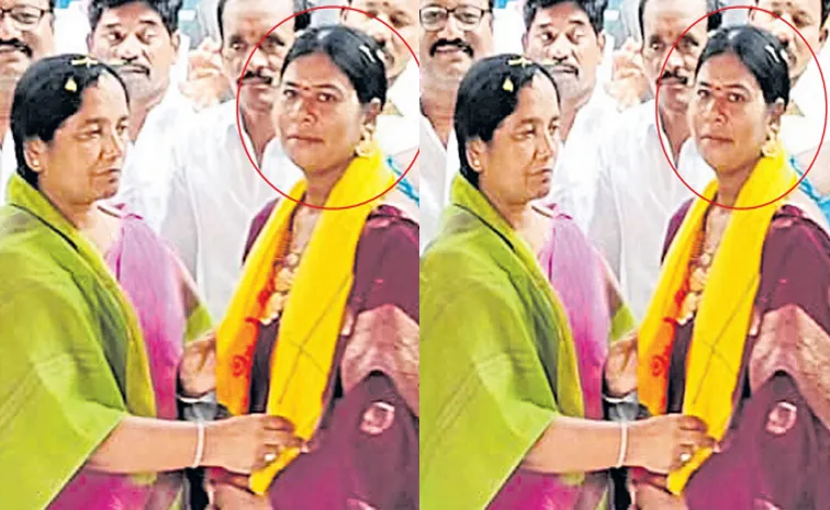 TDP Leaders Hand In Honeytrap Gang Case in Andhra Pradesh