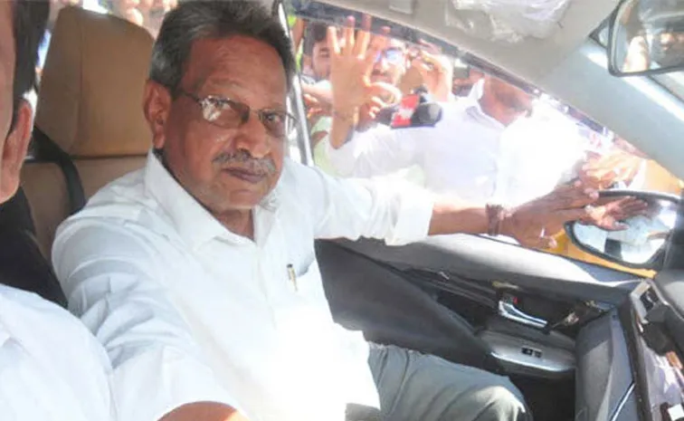 వైఎస్‌ భాస్కర్‌రెడ్డికి పూర్తిస్థాయి బెయిల్‌ మంజూరు