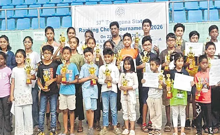 Sricharan Tej and Chidvilasini win Telangana State Ranking Chess Tournament4
