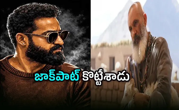 దురంధర్‌ నటుడికి జాక్‌పాట్.. జూనియర్ ఎన్టీఆర్‌ మూవీలో ఛాన్స్..!