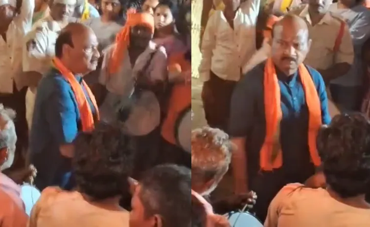 డప్పు కొట్టాడని దళితుడిపై స్పీకర్‌ అయ్యన్న దాడి