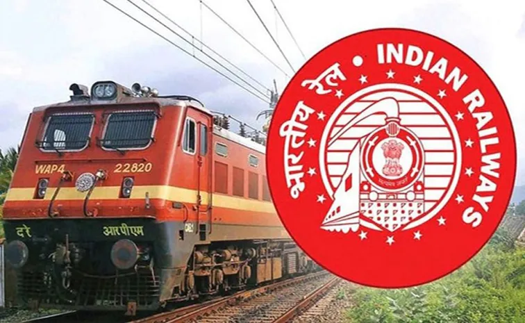 కేంద్రం సంచలన నిర్ణయం.. రైల్వేలో ఉద్యోగాల కోత