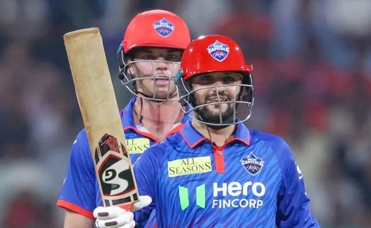 సమీర్ రిజ్వీ సంచలనం.. ముంబైకి షాకిచ్చిన ఢిల్లీ