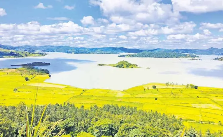 ఏవోబీలో వెండితెర వెలుగులు 