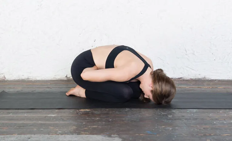 The Frog Pose for Better Digestion2