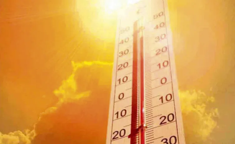 Records highest temperature in Sri Potti Sriramulu Nellore district at 41. 2: Andhra Pradesh