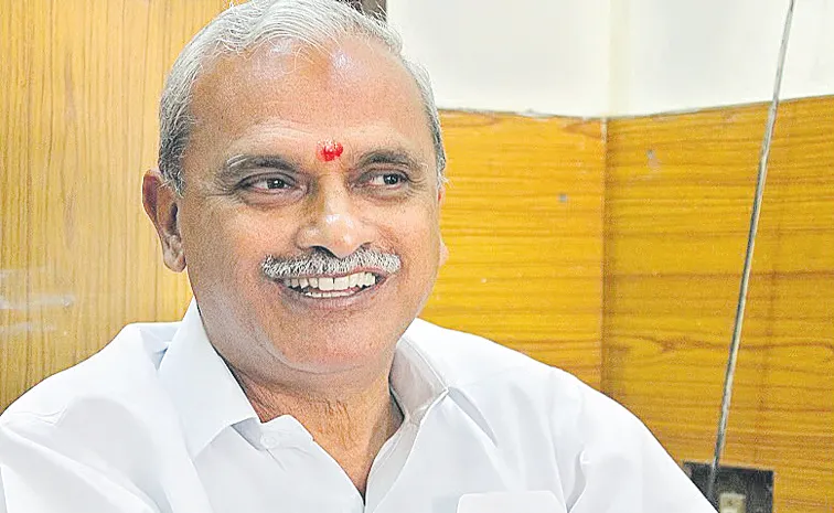 Vaithilingam non-controversial politician in puducherry