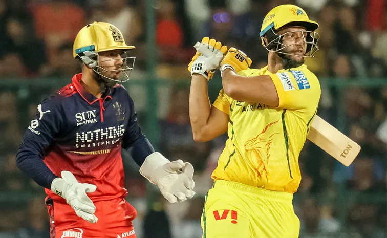 Ek tha jo wicket ke peeche se: CSK Fans Lambasts After RCB troll Dhoni1