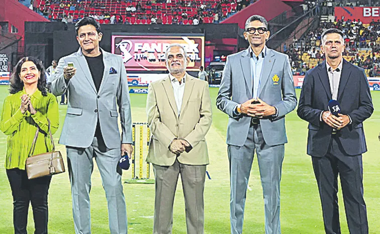 KSCA officially unveils Rahul Dravid, Anil Kumble Stands at M Chinnaswamy Stadium