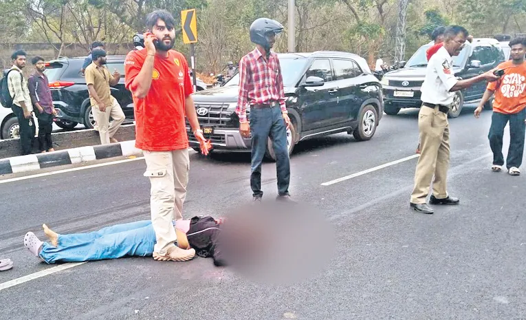 engineering student road accident in Visakhapatnam