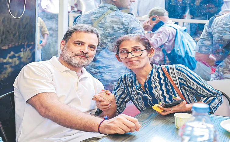 Rahul Gandhi Attacks PM Narendra Modi and Kerala CM Pinarayi