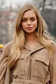 Jannik Sinner Girl Friend Watching Alcaraz Match Unexpected Twist