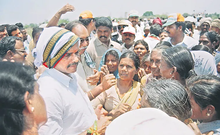 Sakshi Guest Column On YS Rajasekhara Reddy Padayatra