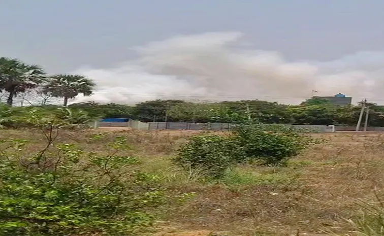 నల్గొండ: ఫార్మా కంపెనీలో పేలిన రియాక్టర్‌