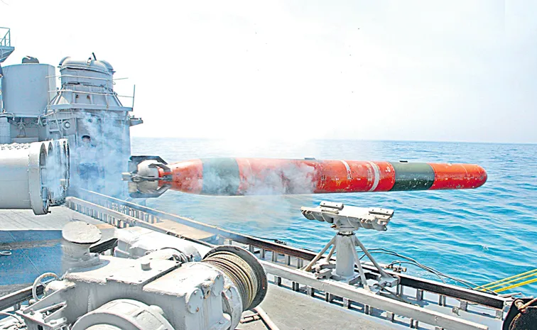 బ్రహ్మాస్త్రం సిద్ధం!