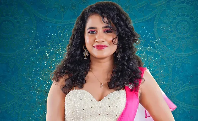 Bigg Boss Contestant Kirrak Seetha experience about Casting Couch