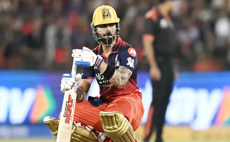 ప్రపంచ రికార్డు బద్దలు కొట్టిన కోహ్లి.. సరికొత్త చరిత్ర