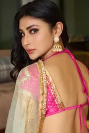 Mouni Roy and Suraj Nambiar announce separation after 4 years of marriage2