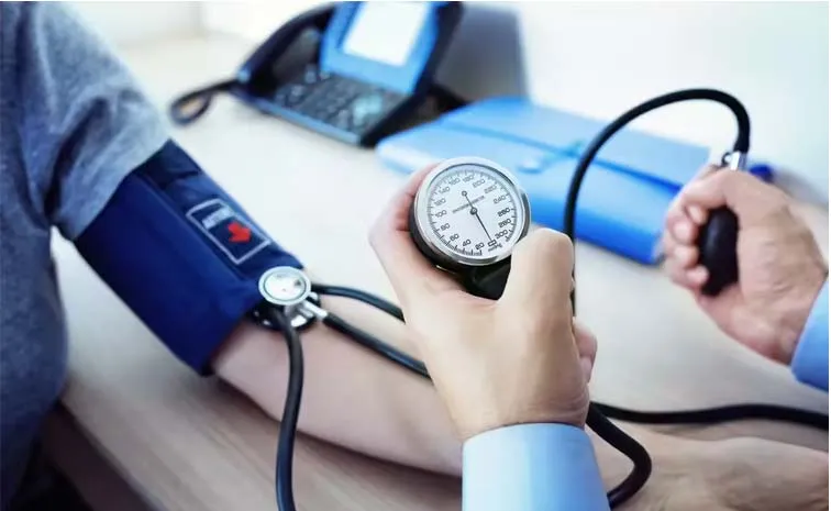 Health Tips: This easy 3-3-3 formula can help you to manage BP