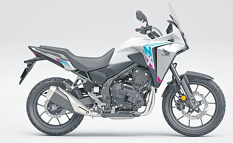 Honda NX500 E-Clutch Launched in India at Rs 7. 44 Lakhs