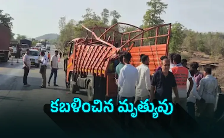 Lorry Collides with Truck12 Dead