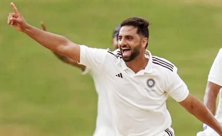 IND vs AFG Is Auqib Nabi Fails To Impress Despite 60 Ranji Trophy Wickets2