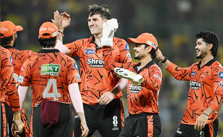 Cummins Creates History Breaks Hardik Record Becomes 1st Pacer To1