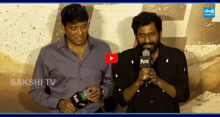 పెద్దితో జాన్వీ శ్రీదేవి గారి రేంజికి వెళ్ళిపోతారు