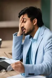 Split Counter Offers India IT Sector Risk or Reward for Mid Level Engineers