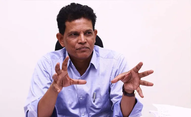విద్యా కమిషన్‌ చైర్మన్‌ పదవికి రాజీనామా చేస్తున్నా: ఆకునూరి