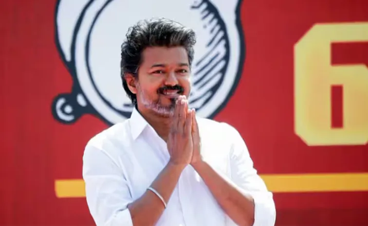 హామీని నిలబెట్టుకున్న విజయ్‌.. వచ్చే వారం ఢిల్లీకి సీఎం