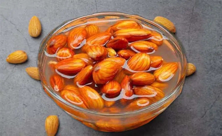 Health Tips: Soaking Almonds: Benefits Steps, and More Experts Said