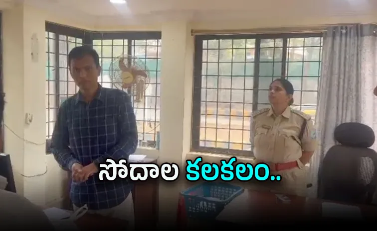 Hyderabad: Acb Raids In Rta Offices