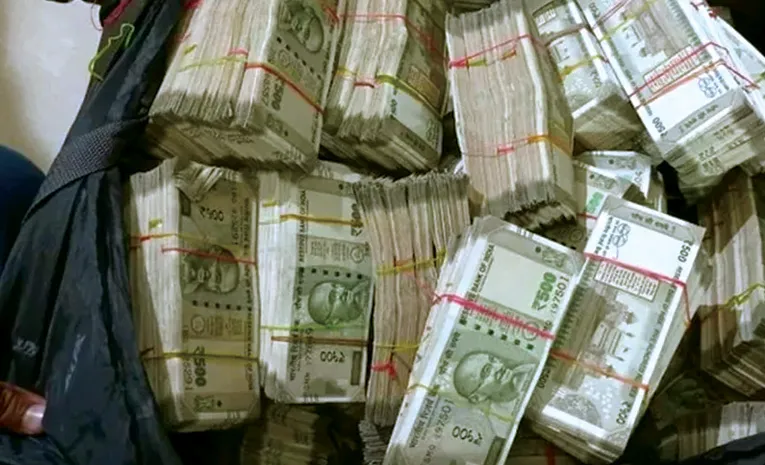 Huge Cash Seized at Secunderabad Railway Station